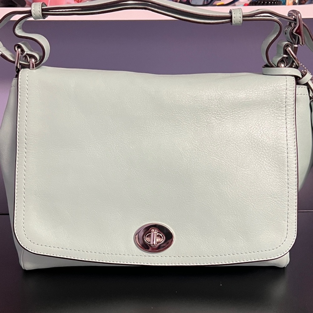 Coach Light Mint Leather Shoulder Bag with Turn-Lock